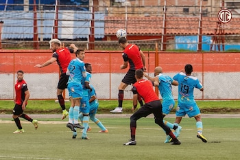 UTC se enfrentó en un amistoso ante Deportivo Llacuabamba. (Foto: Prensa UTC)