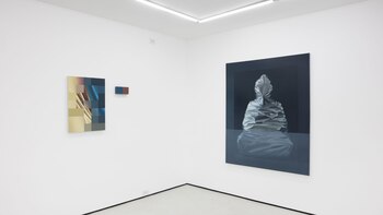 Representación de Buddha cubierto con