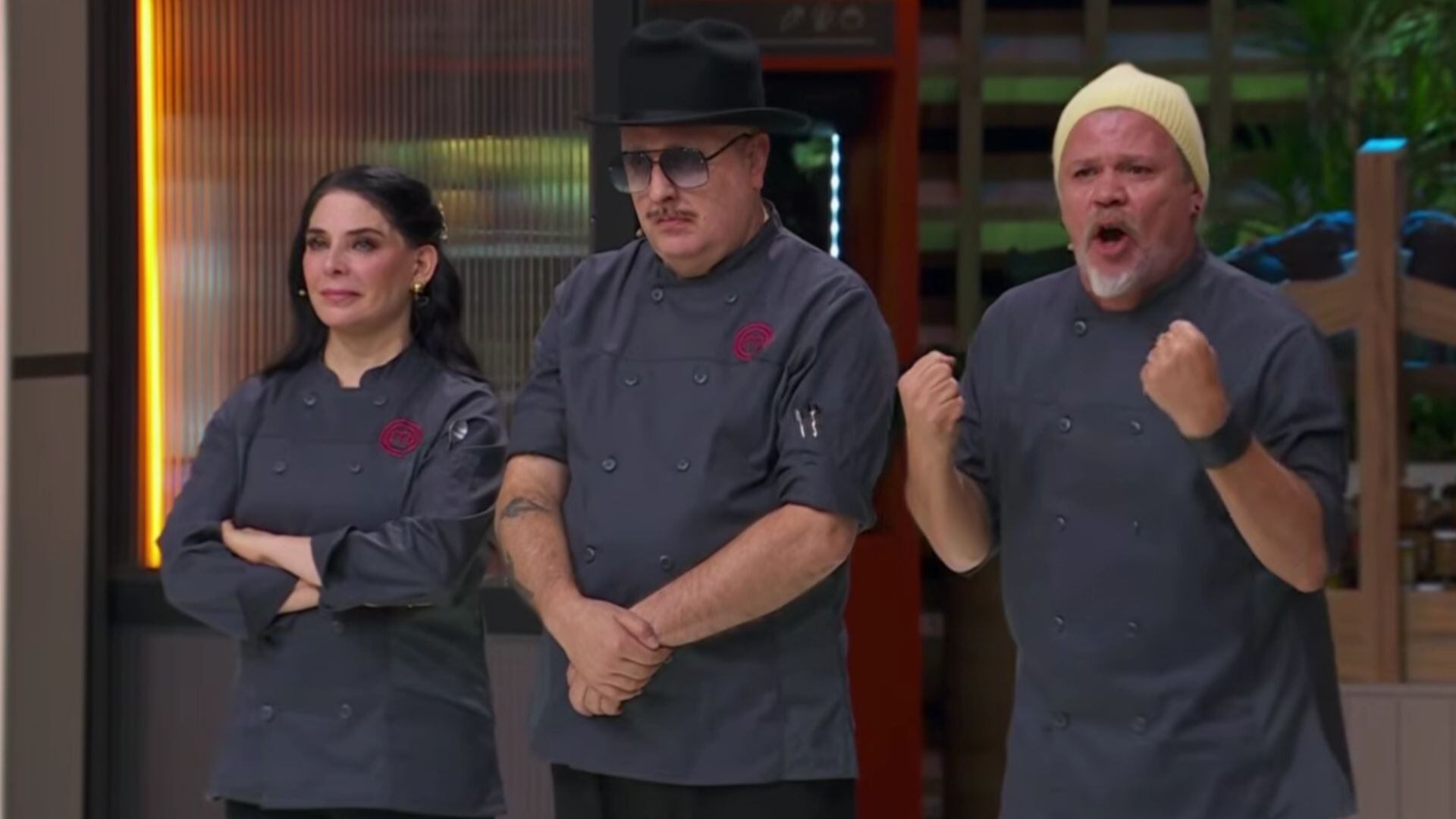 El reality culinario despidió a un participante más este domingo 28 de junio, en un episodio donde nadie tenía la permanencia garantizada y los concursantes se jugaban todo. (Captura de pantalla MasterChef México)