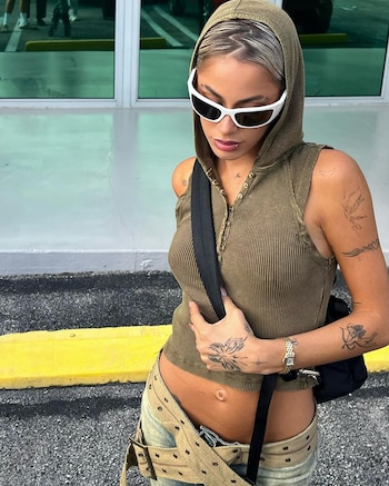 El look de Tini Stoessel