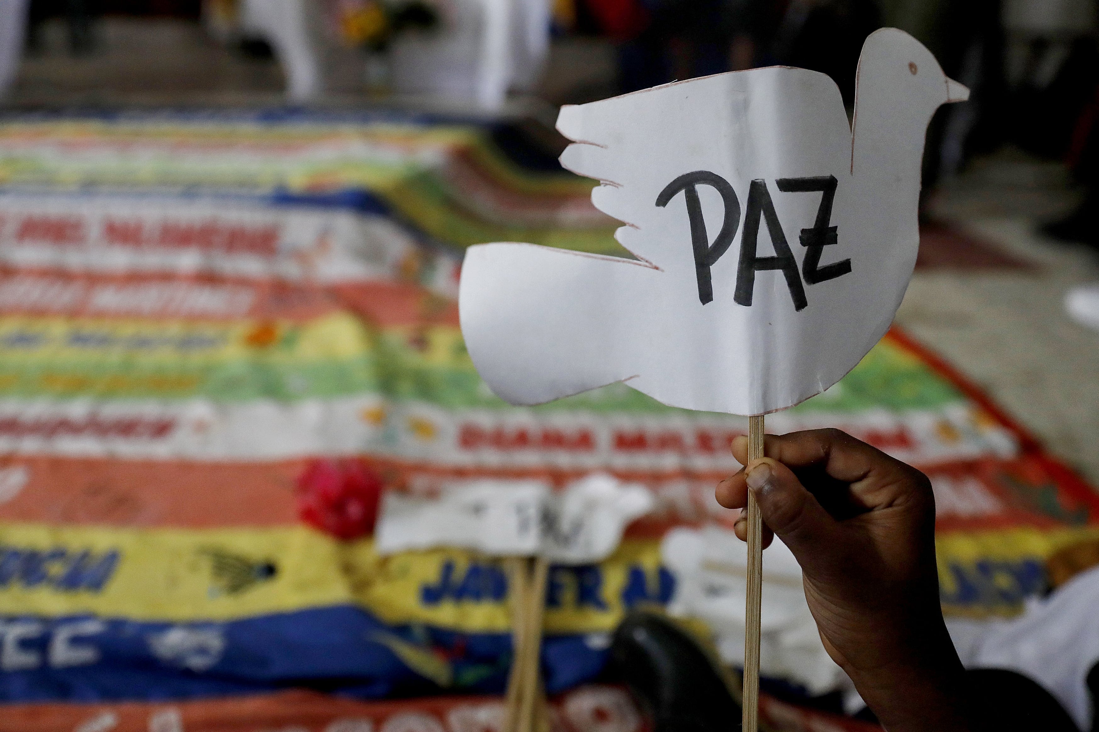 La estrategia nacional contra el reclutamiento forzado incluye prevención, judicialización e integración social - crédito Luis Eduardo Noriega Arboleda/EFE