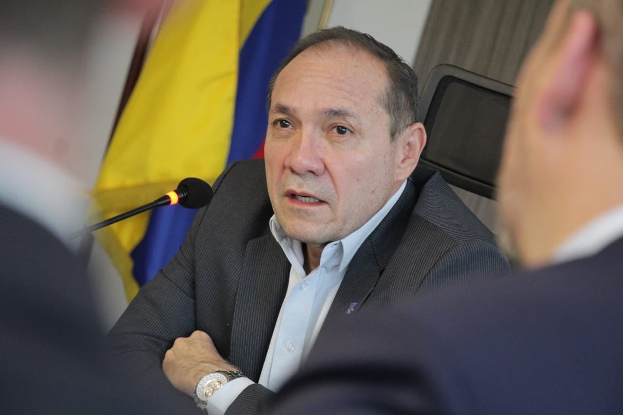 El ministro de Trabajo defendió su trayectoria y criticó el manejo mediático de la noticia - crédito @AntonioSanguino/X