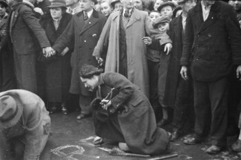 En la imagen, judíos son