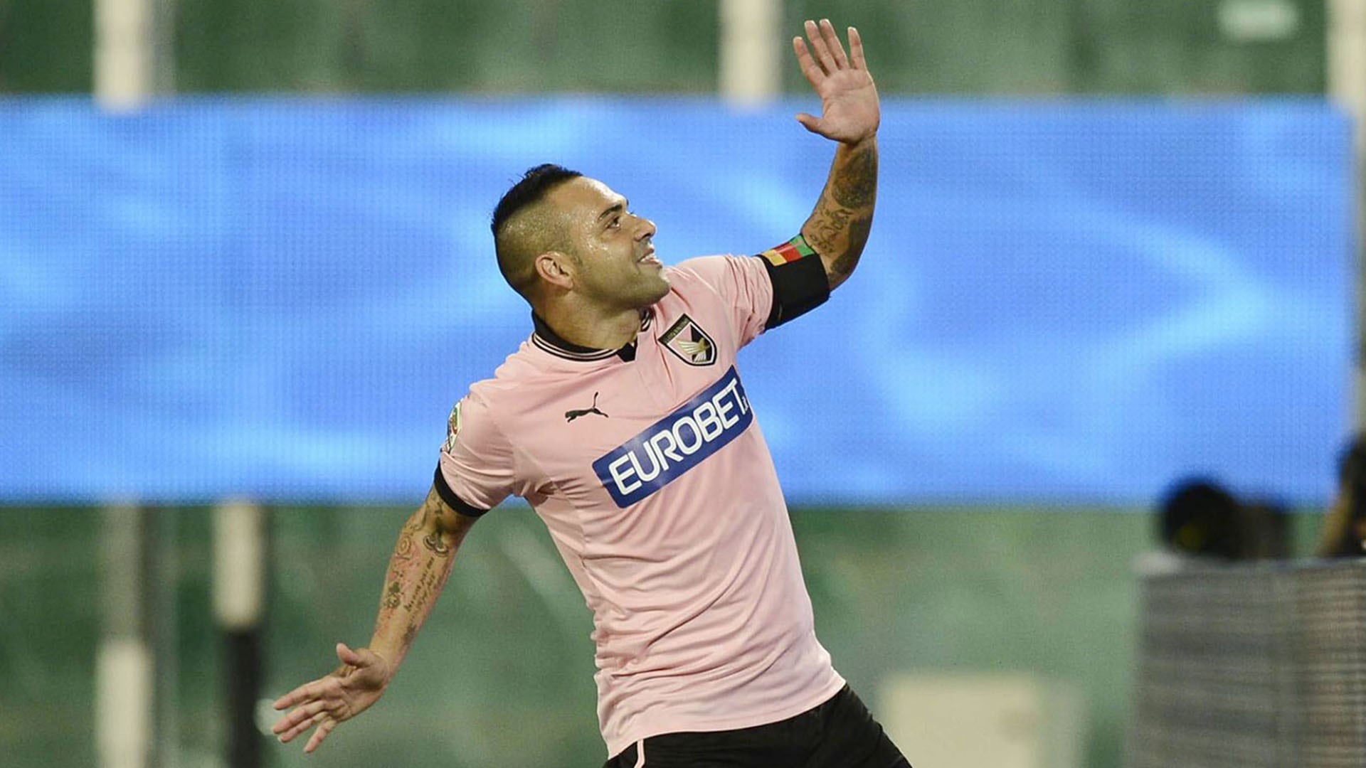 Fabrizio Miccoli supo convertirse en ídolo en el Palermo de Italia (Grosby)