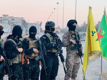 Milicianas de las Fuerzas Democráticas Sirias (FDS) en Hasaka. FUERZAS DEMOCRÁTICAS SIRIAS