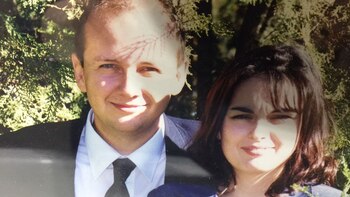 Claudia junto a Luis