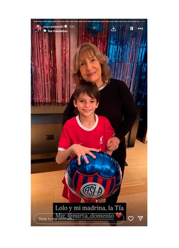 Lolo junto a la tía