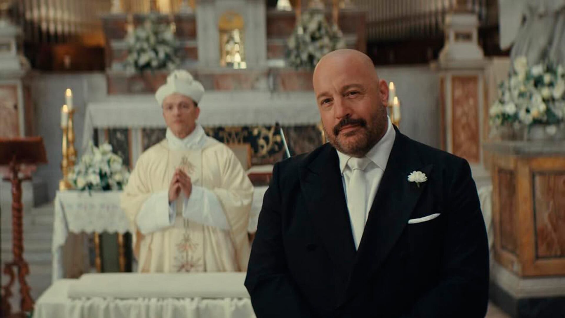 El rodaje de ‘Solo Mio’ en Italia aportó una atmósfera única y permitió a Kevin James conectarse profundamente con su equipo y su personaje (IMDb)