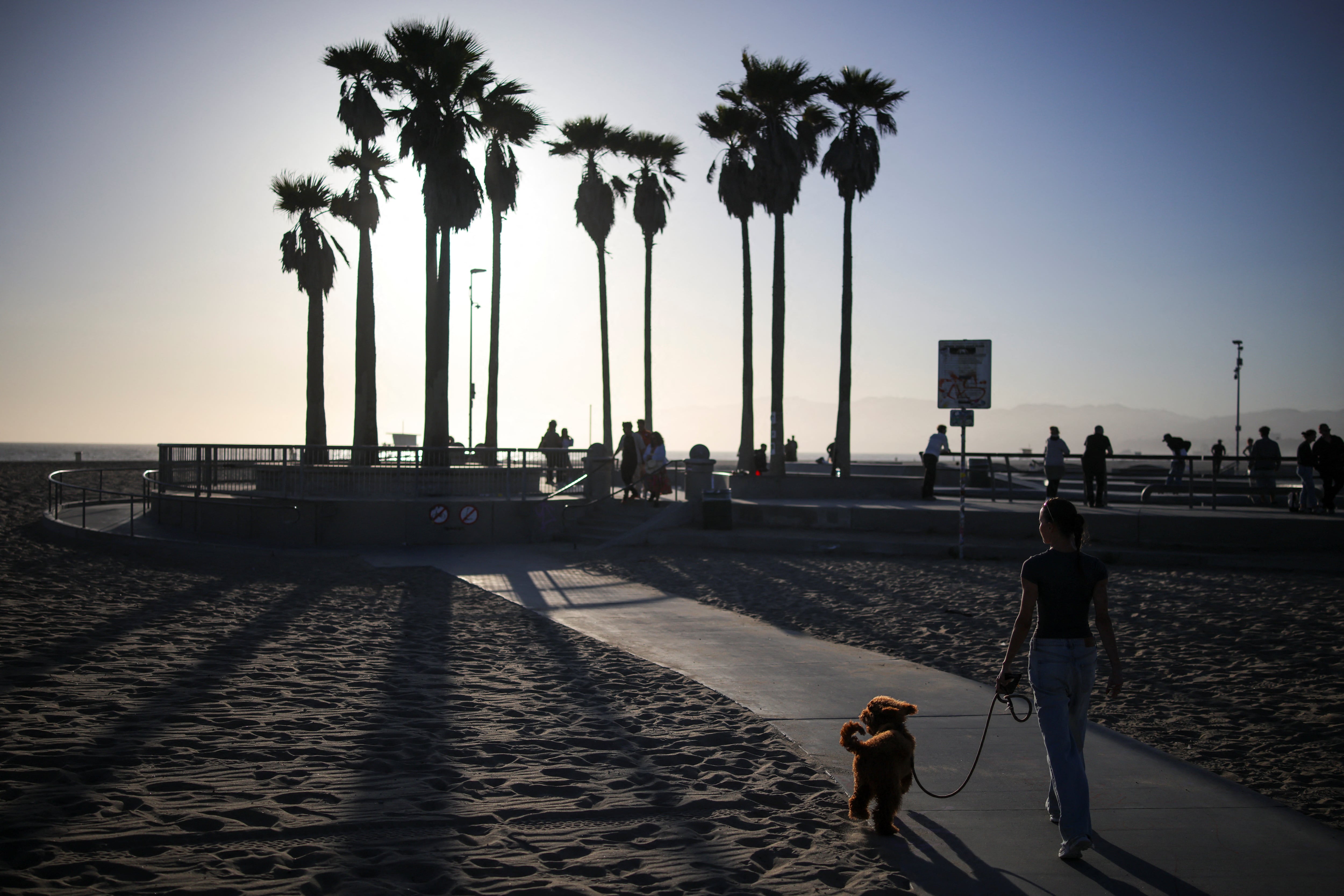 Venice Beach será sede de la U.S. Soccer House, un espacio gratuito que unirá cultura, fútbol y comunidad entre el 11 y el 26 de junio de 2026 (REUTERS/Daniel Cole)