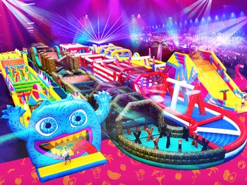 The Monster, una casa inflable