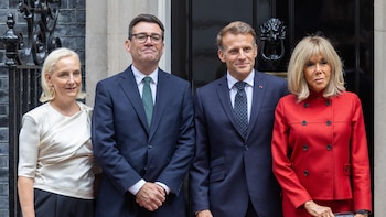 Burnham y Macron acuerdan reforzar la lucha contra la migración ilegal en el canal de la Mancha