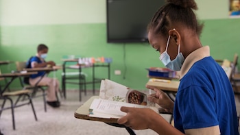 República Dominicana desplegará seguridad policial en los centros escolares del país