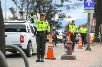 La cifra total de personas movilizadas durante la temporada de Semana Santa alcanzaría los 12 millones, incluyendo viajes internos y movimientos internacionales - crédito Policía de Tránsito