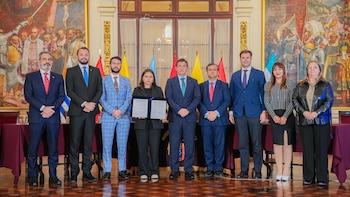 Legisladores de España, Argentina, Bolivia, Colombia, Chile, Honduras y Uruguay exigen esclarecer incidencias en la primera vuelta en Perú. (Foto: X/@MML)