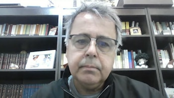 El agua continúa sin bajar