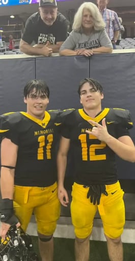 La familia Metcalf permanece unida mientras honra la memoria de Austin y acompaña el desarrollo del juicio (Jeff Metcalf/Facebook)
