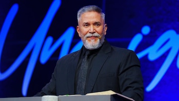 “Dios me recuerda que no soy el mejor”: la transformación del Tabernáculo en El Salvador con Edgard López Bertrand Jr