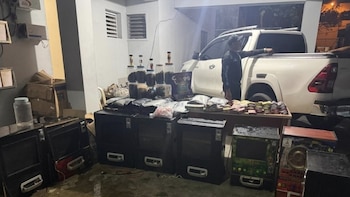 La Policía arresta a tres personas e incauta presunta marihuana durante un operativo en República Dominicana