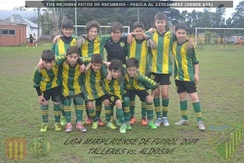 Lucas jugó en las inferiores