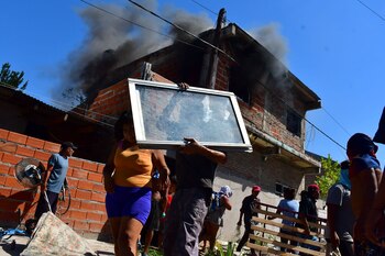 Locura: una escena del saqueo