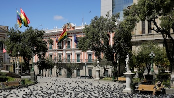 Aumenta la esperanza pero persiste