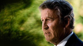 Feijóo defiende "no desprestigiar" un