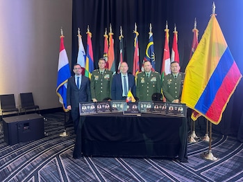 Así fue el homenaje a