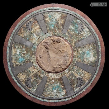 La ofrenda contenía un espejo