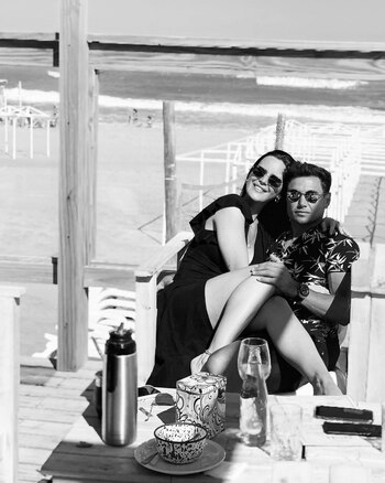 Natalie Weber y Mauro Zárate