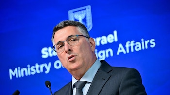 Ministro de Exteriores de Israel tilda de "vergonzoso" que un soldado destruyera una figura de Jesucristo