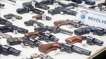 Las armas de mano están