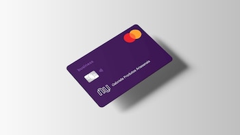 El neobanco brasileño Nubank estudia comprar su rival británico Monzo por hasta 8.800 millones