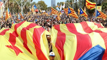 La ley de amnistía alcanza a los cinco síndicos del 1-O: un juzgado de Barcelona archiva la causa tras más de dos años de bloqueo judicial