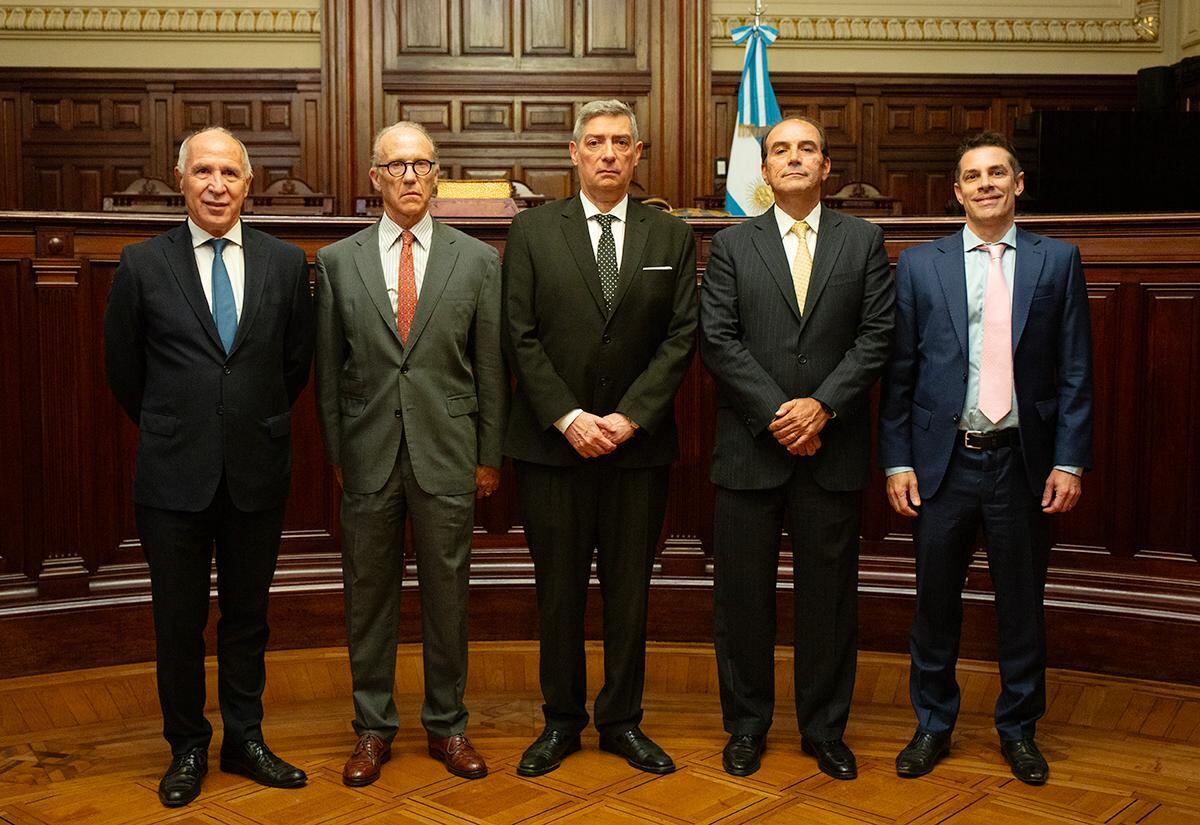 Manuel García-Mansilla ya juró como juez de la Corte Suprema