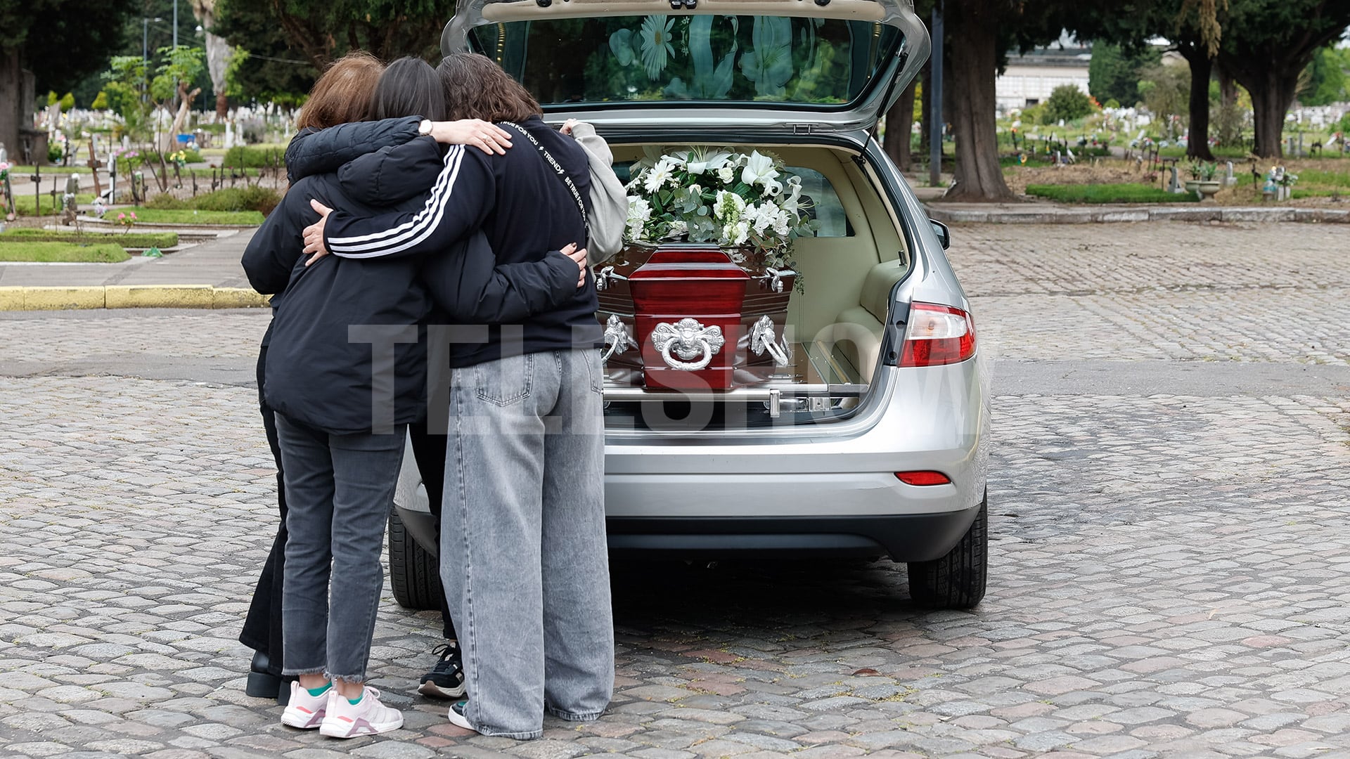 Se llevó adelante el último adiós a Antonio Grimau en el cementerio de la Chacarita (RSFotos)