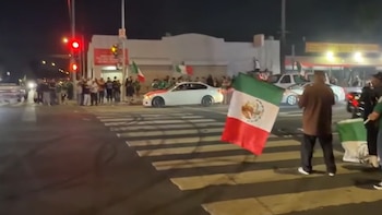 Noche de caos en Los Ángeles tras la eliminación de México: disparos, heridos y conmoción en la ciudad