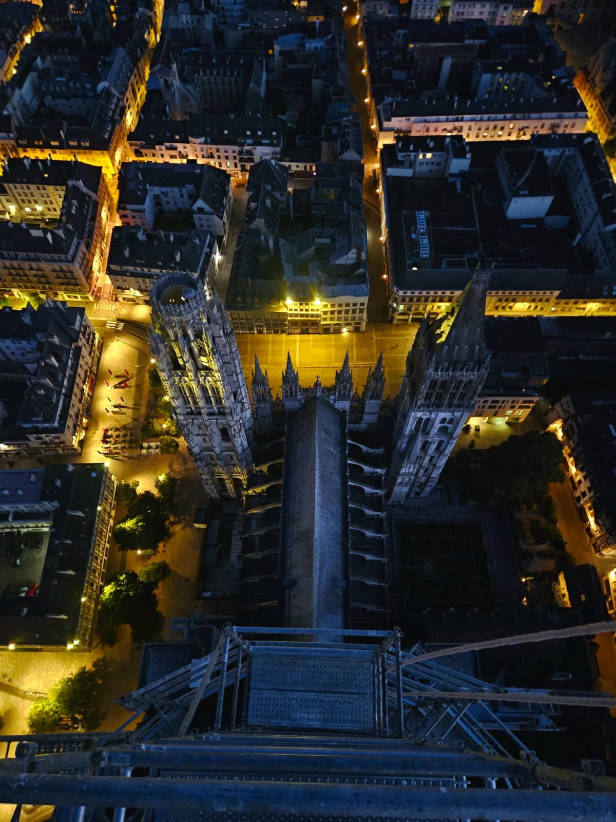 La catedral de Notre-Dame de Ruan tardó 800 años en construirse
