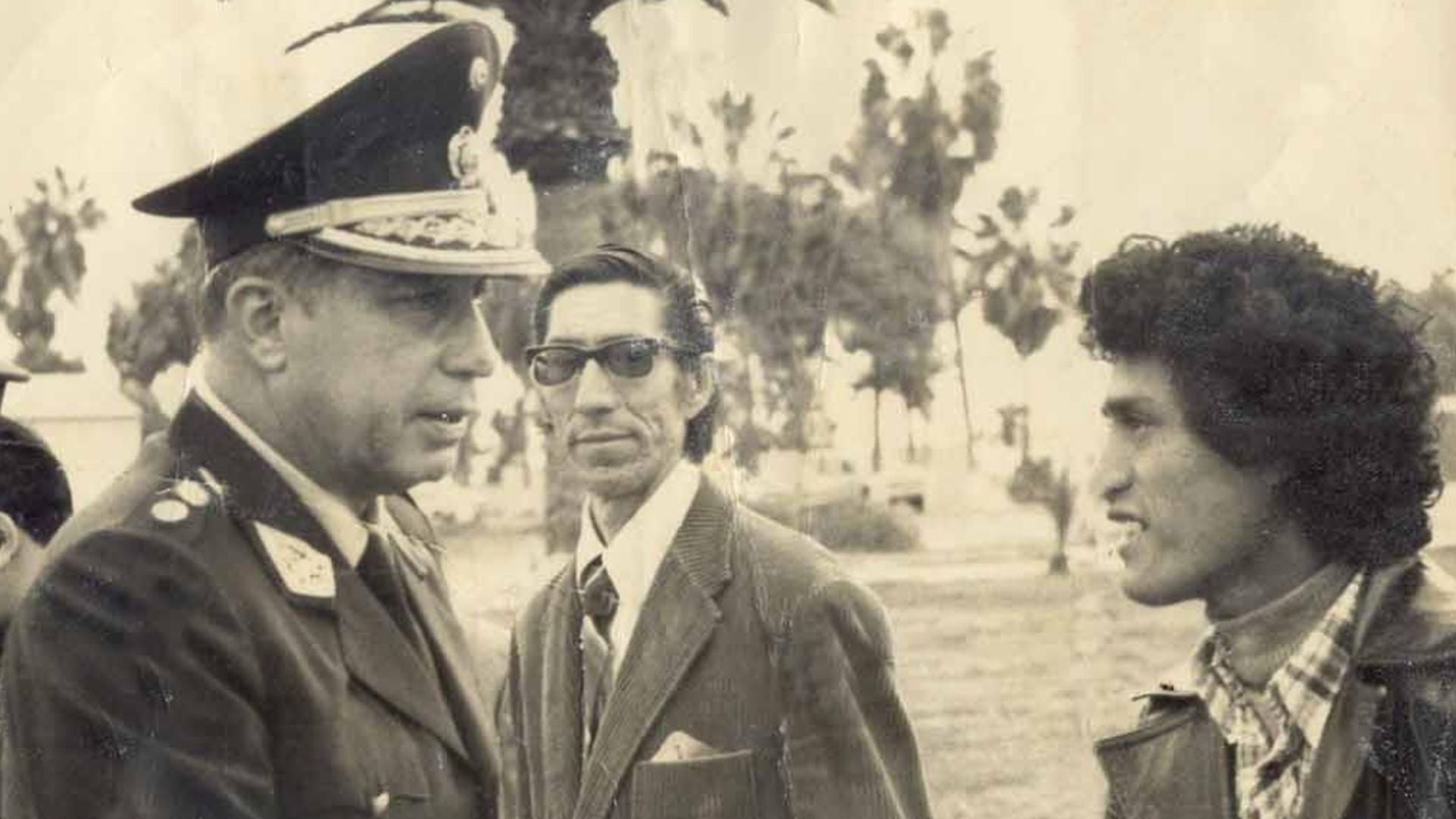 El último dictador militar de Perú, Francisco Morales Bermúdez, tiene una historia llena de luces y sombras. Un gobierno que desafió la economía y el tejido social del país. Su legado desata debates sobre justicia y memoria, dejándonos pensando en su verdadera intención. (El Peruano)