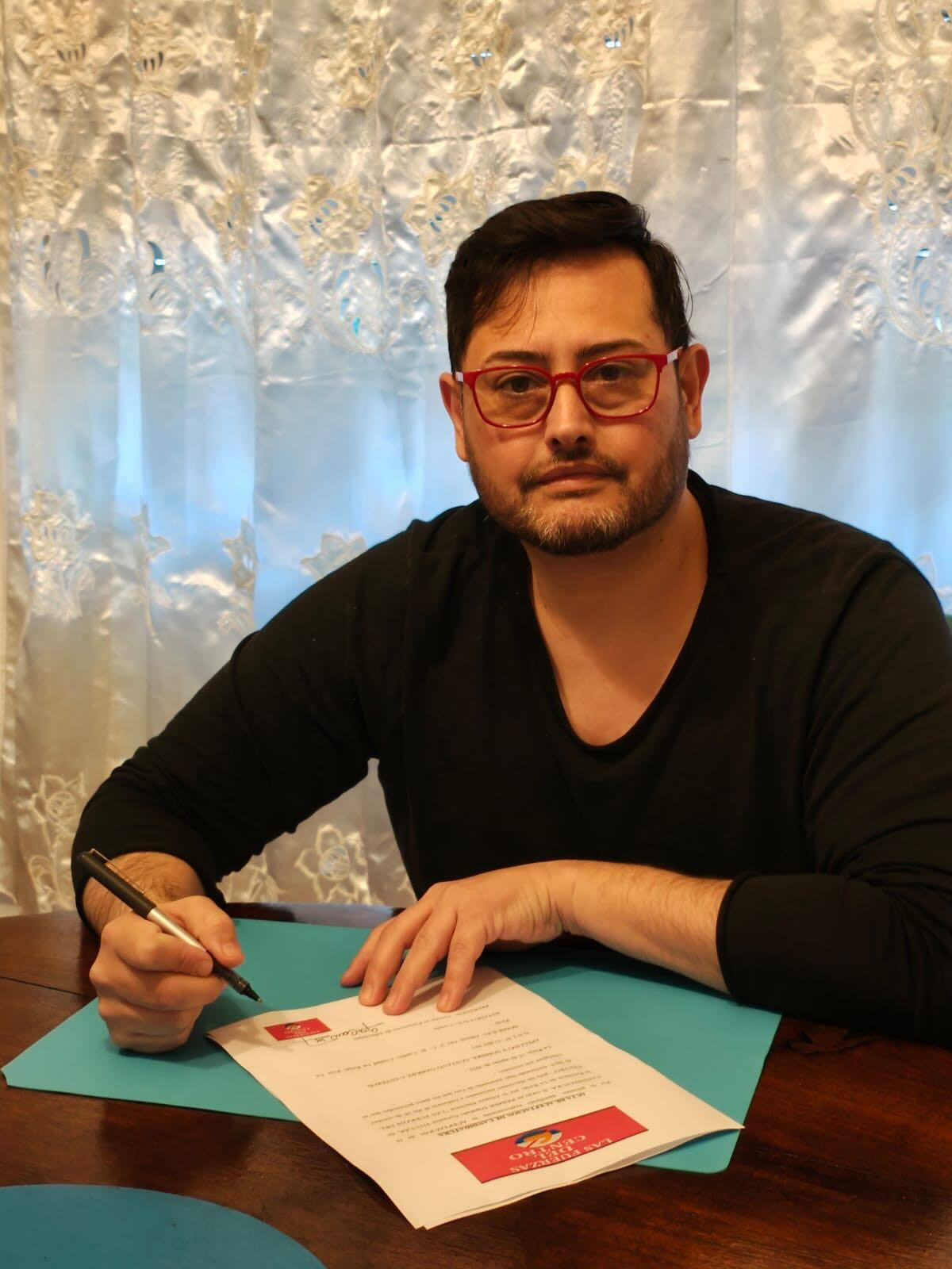 Gustavo Canteros candidato por Las Fuerzas del Centro (Facebook)