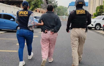 La Policía Nacional Civil de Guatemala reportó 1.442 personas capturadas por el delito de extorsión entre enero y septiembre de 2026.