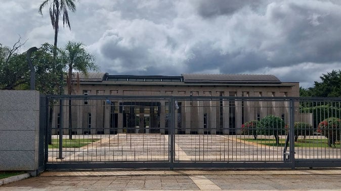 El embajador argentino Guillermo Daniel Raimondi es citado luego de la decisión brasileña de retirar temporalmente a su propio representante