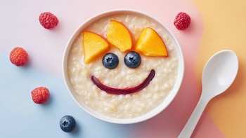 Prepara papilla de arroz, durazno