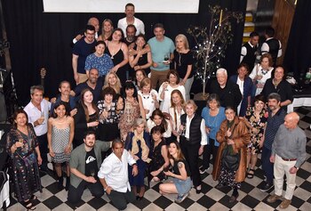 Todos los invitados desde el