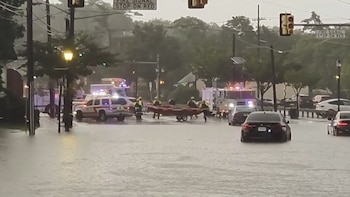 El condado de Bergen, Nueva Jersey, sufre graves daños durante una tormenta de rápido desplazamiento con aguaceros torrenciales