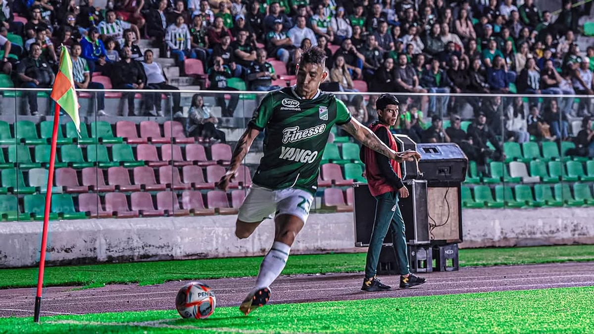 Ricardo Centurión en su despedida de Oriente Petrolero