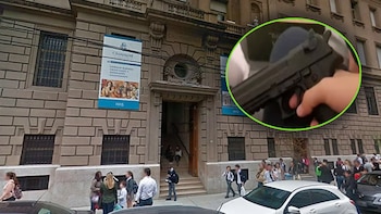 Alarma en un tradicional colegio de Recoleta por un alumno de 13 años que publicó una foto con un arma: “Voy a hacer un tiroteo”