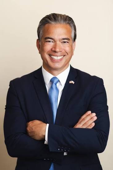 Rob Bonta remarcó que el caso de corrupción afecta a una fundación que asiste a bomberos heridos y a sus familias en Los Ángeles