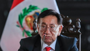 Rafael López Aliaga evalúa denuncia