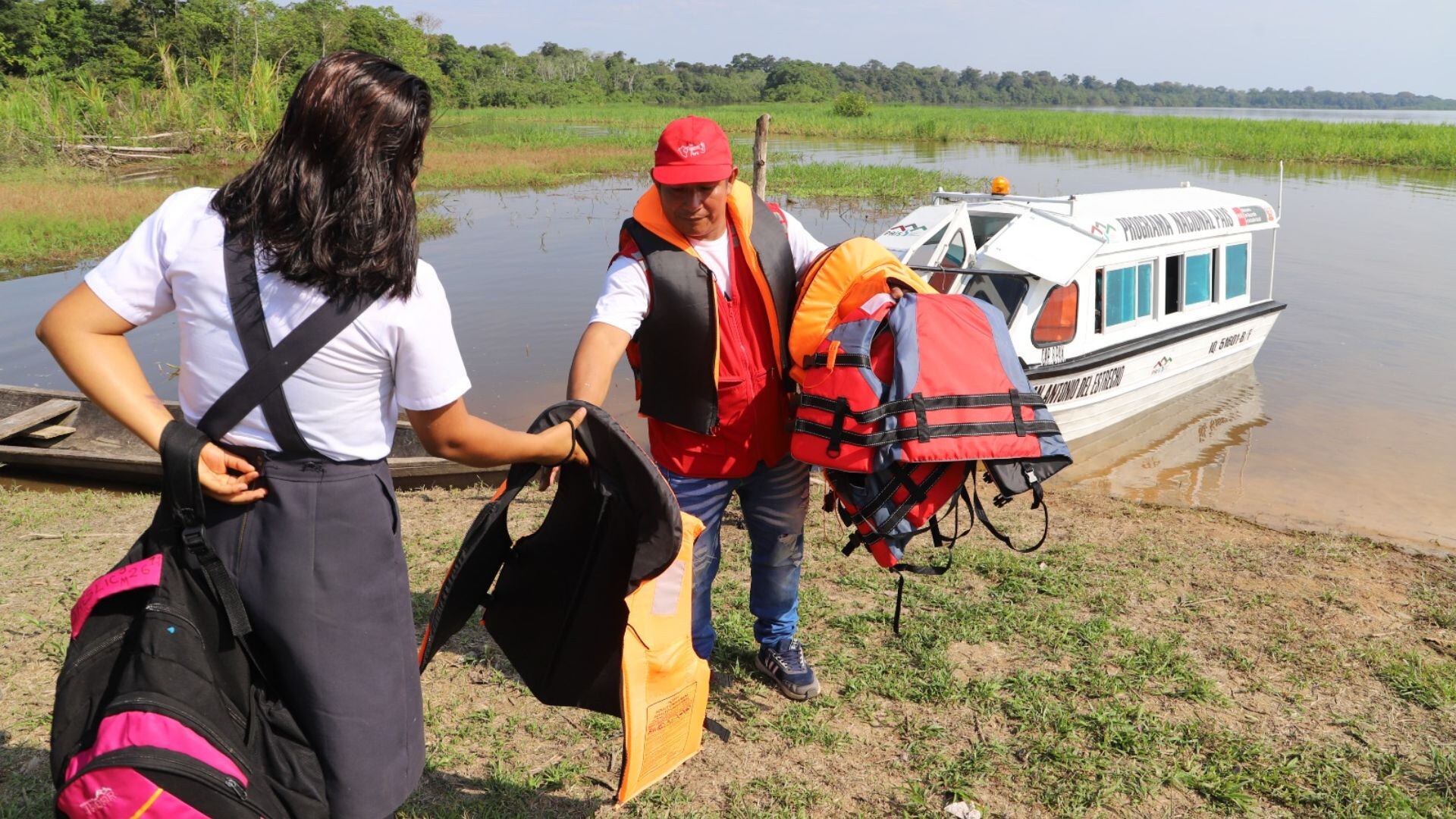 La falta de servicios básicos, sin presencia policial ni sistema de justicia, agrava la crisis humanitaria en Bellavista Callarú, Loreto.