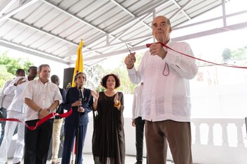 Canciller Álvaro Leyva en apertura